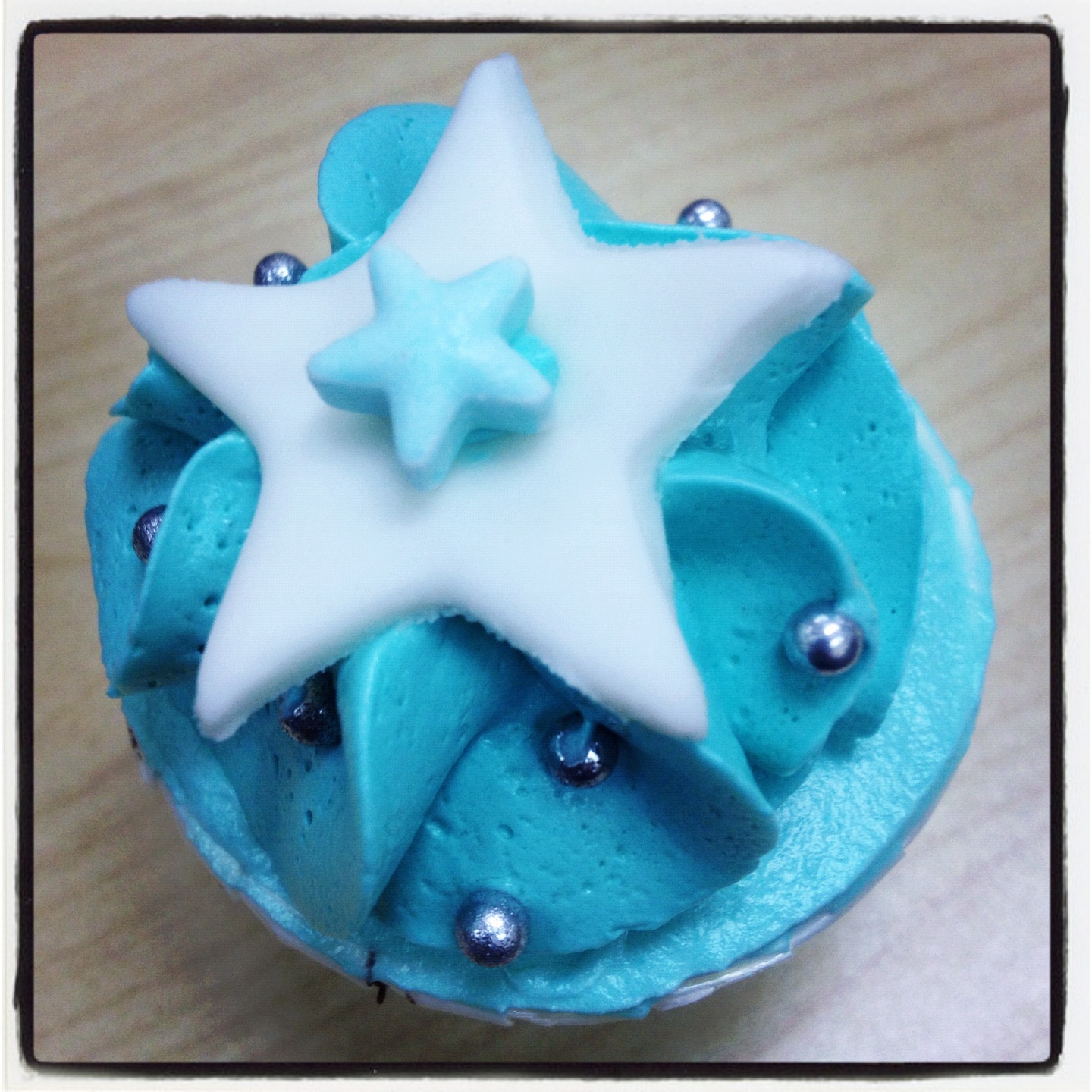 Star Cupcake