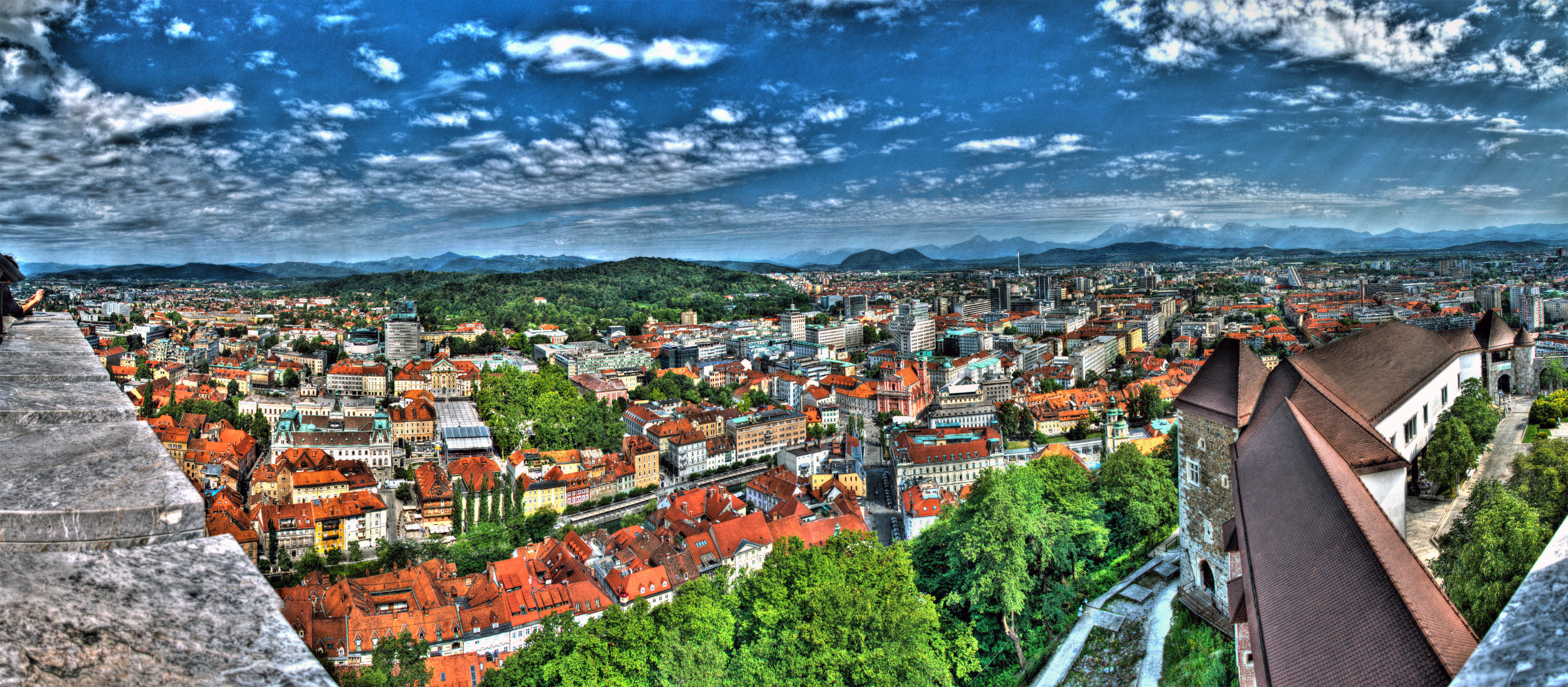 ljubljana on steroids by drolchi on
