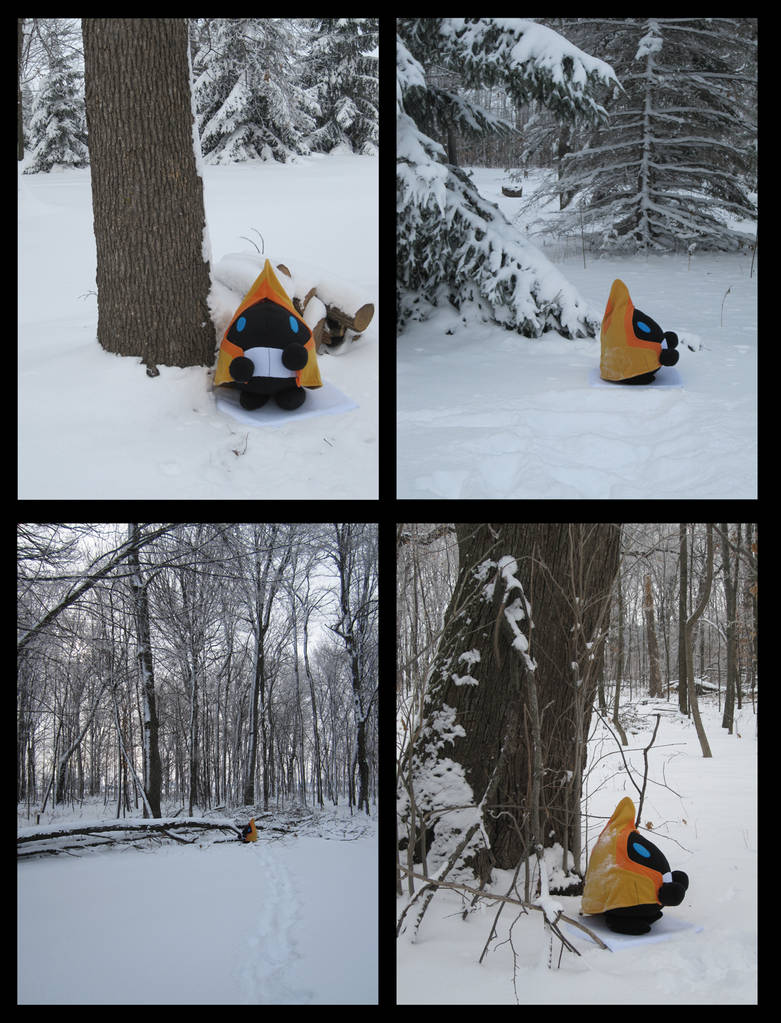 #361: Walking around with Snorunt by kadono