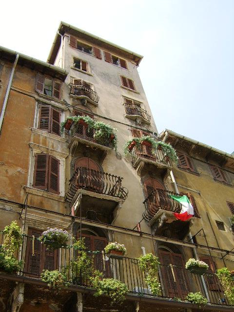 Balcony gardens