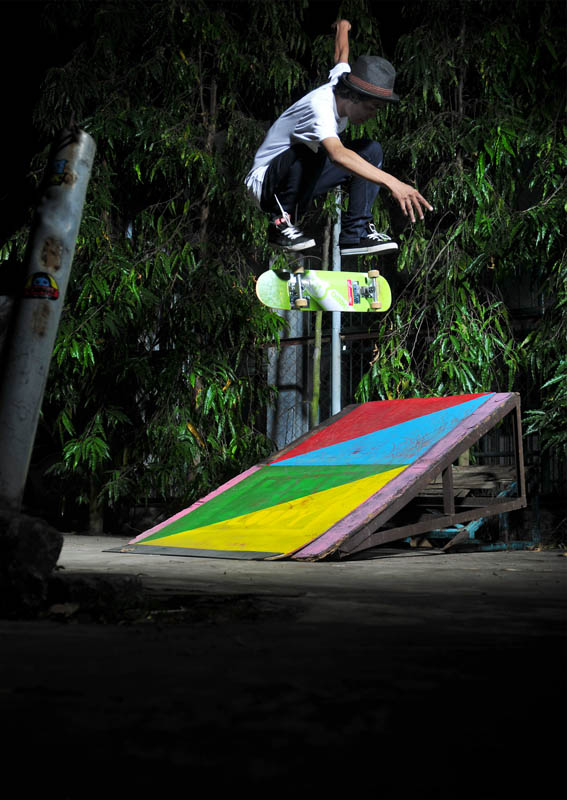 ega switch kickflip