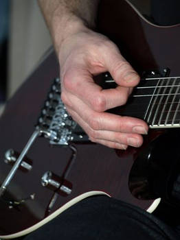 guitar hand