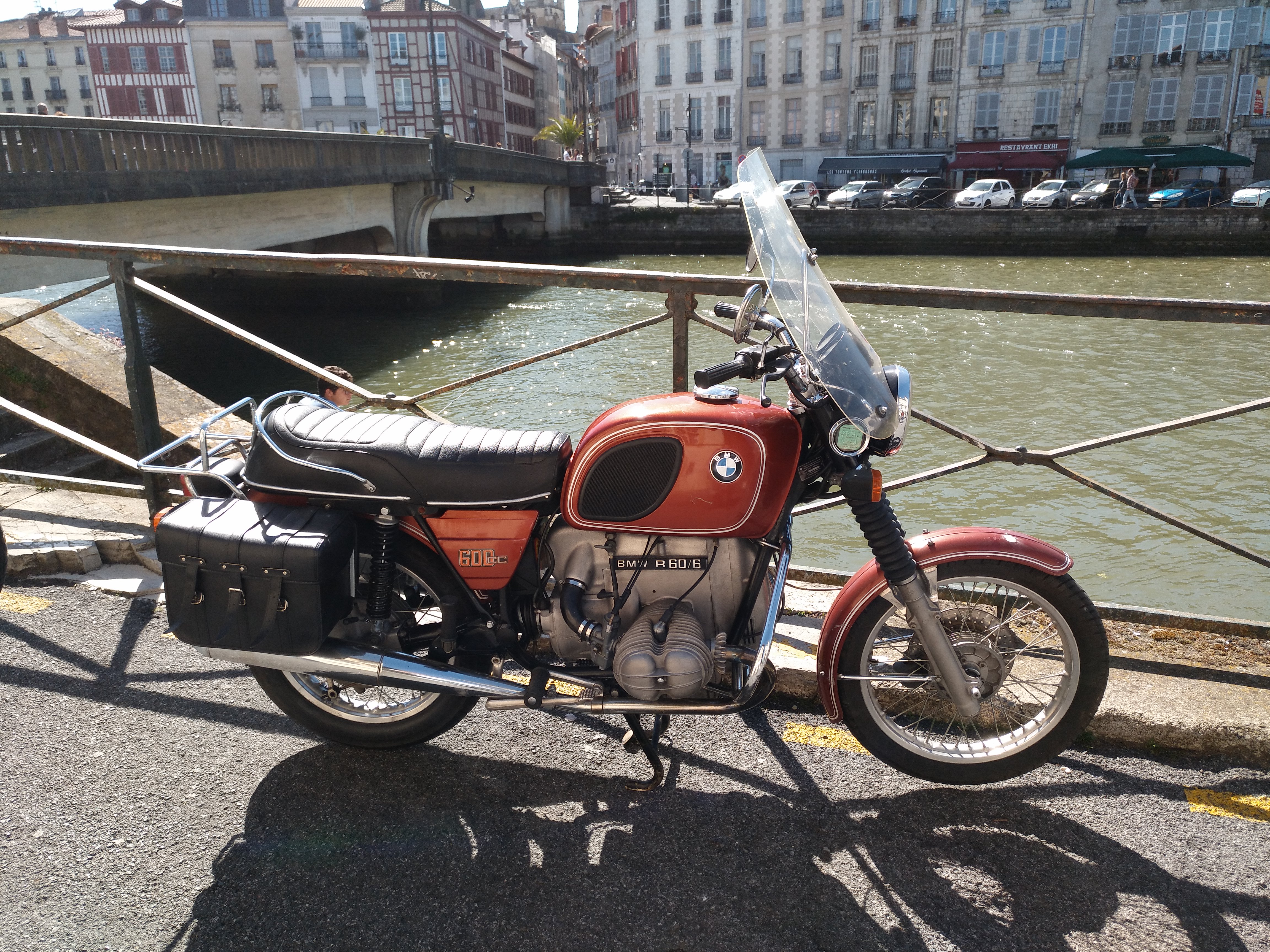 Bmw R60/6 in Bayona/Bayonne