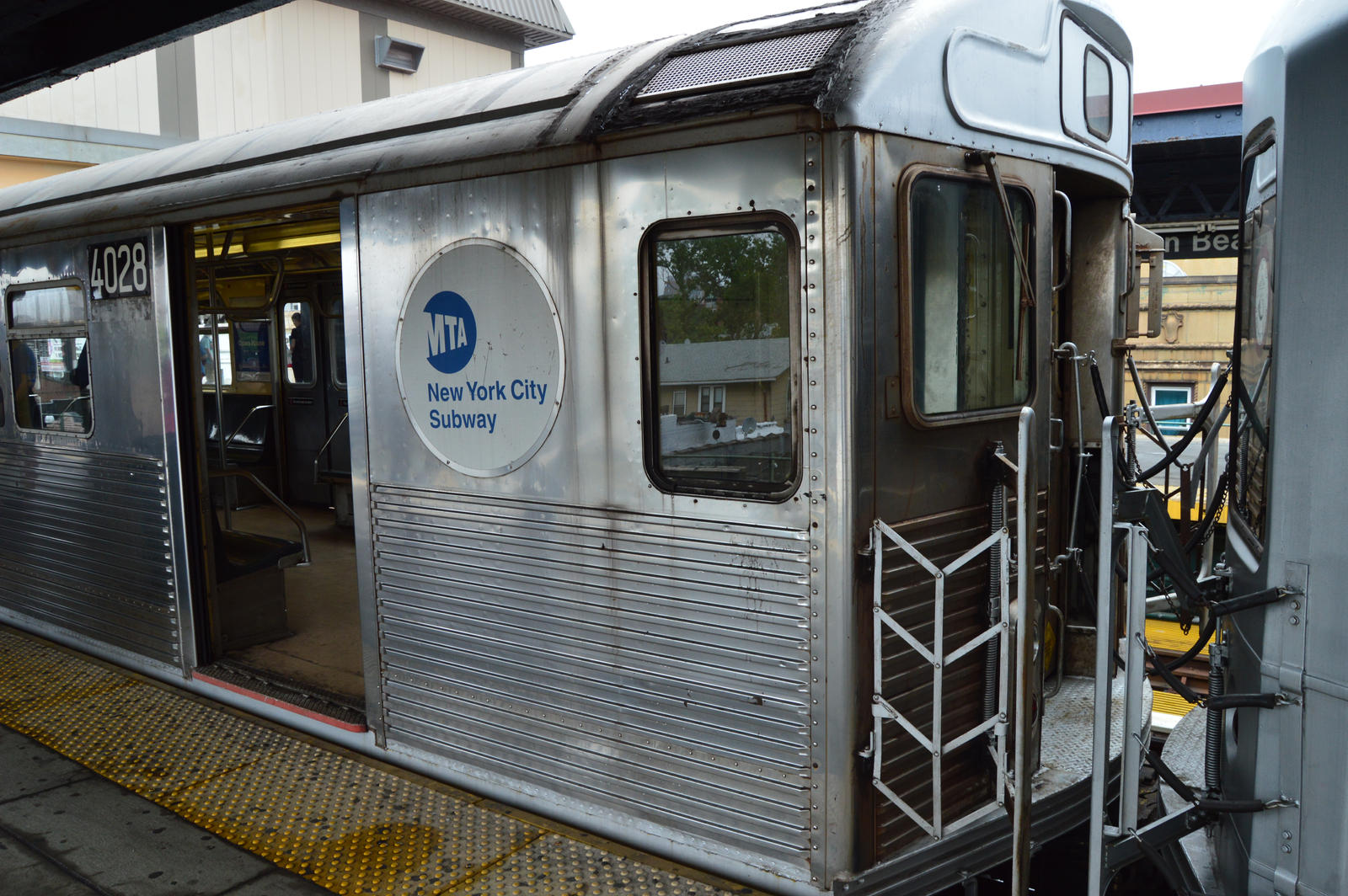 The Face Of A R-38 by Brooklyn47 on DeviantArt