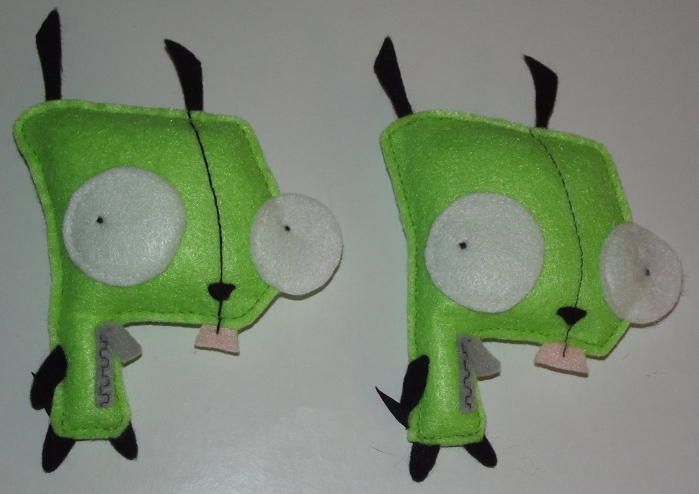 Dog Suit GIR Plush - 01