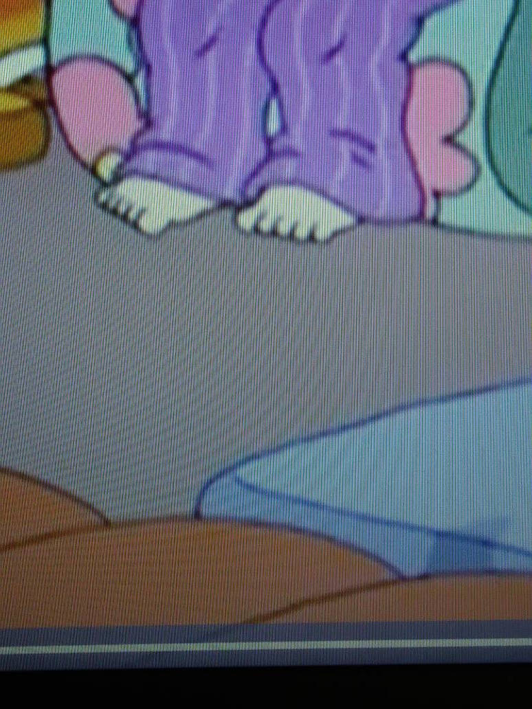 All: Grown Up!: Lil's feet close up 1 by Supermike92 on DeviantArt