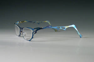 Titanium Nouveau Eyeglasses by ilkela Titanium Nouveau Eyeglasses by ilkela