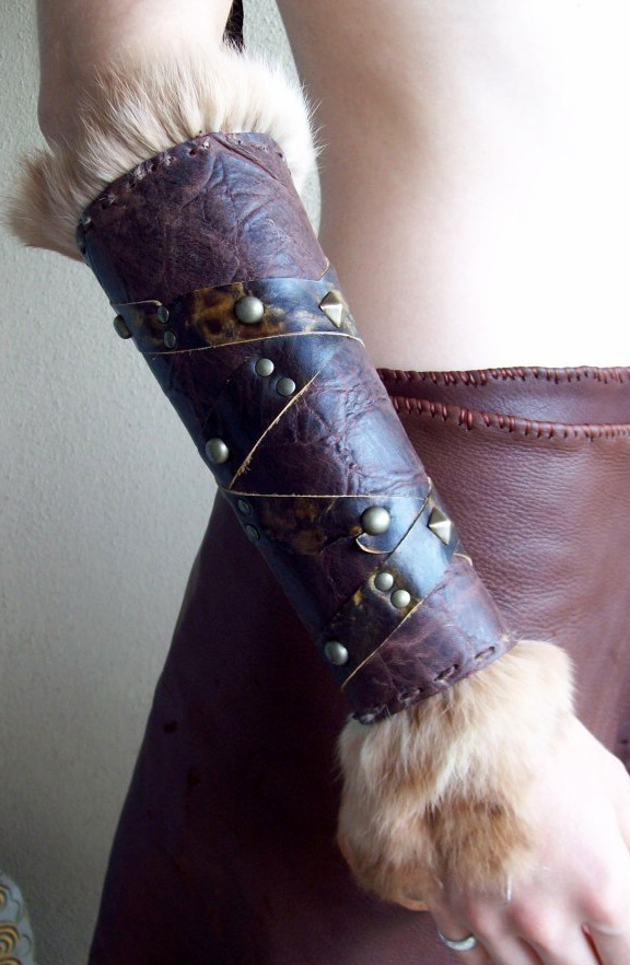 Fur Bracer