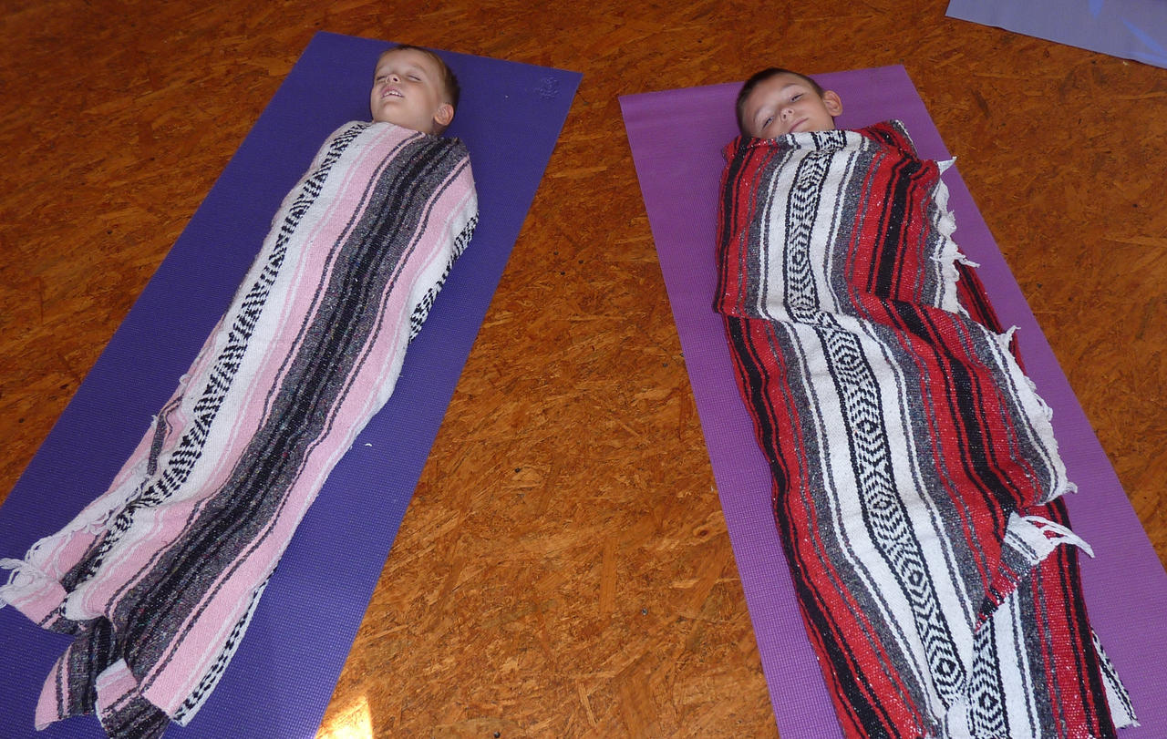 Twins Wrapped by ILoveBBAUTTP on DeviantArt