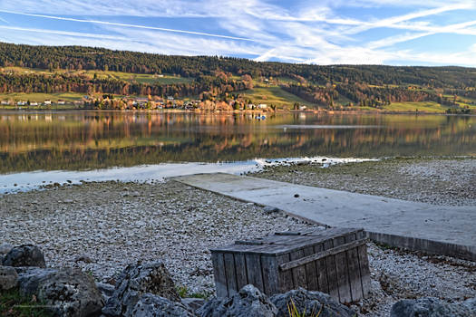 Beach Box at the Lac de Joux, Autumn