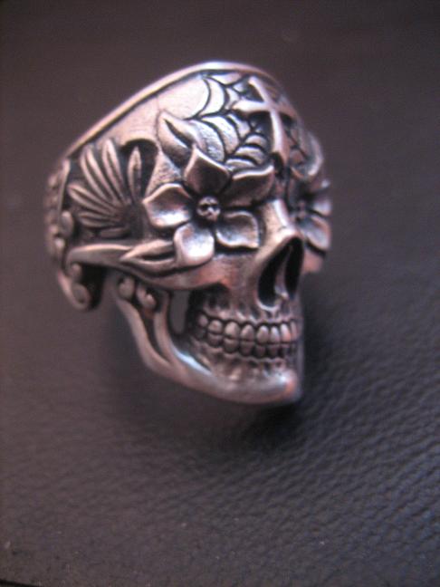 Day of the dead skull ring 2 by flintlockprivateer on DeviantArt
