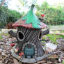 Pixie beach house bird feeder.