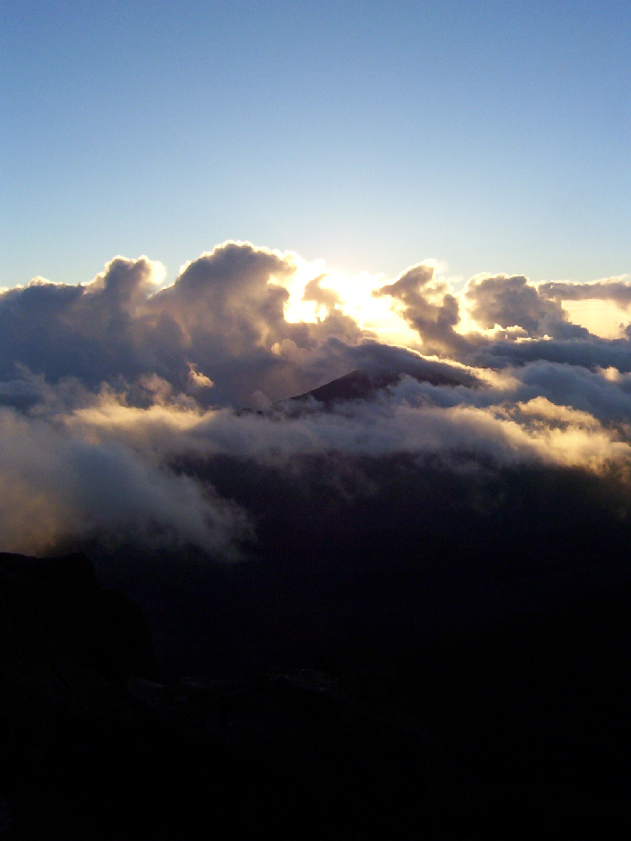 sunrise at 10,000 feet 02