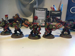 Evil sunz Ork nobz with big choppa