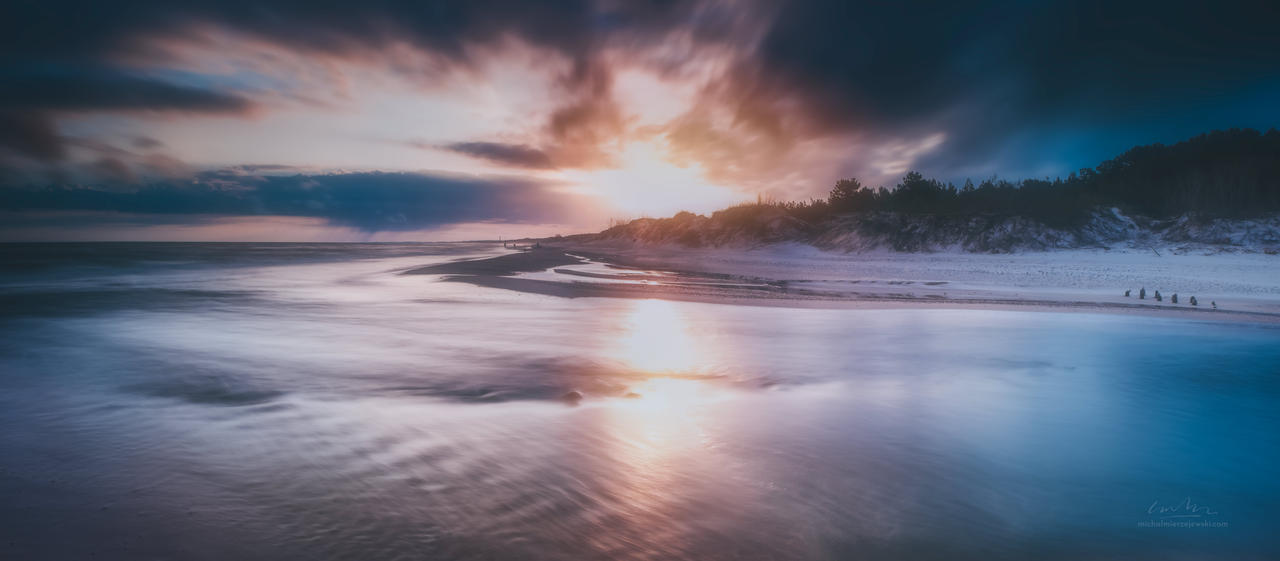 Horizon of Silence
