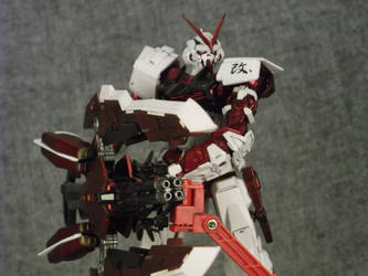 MG Red Frame big gun 2