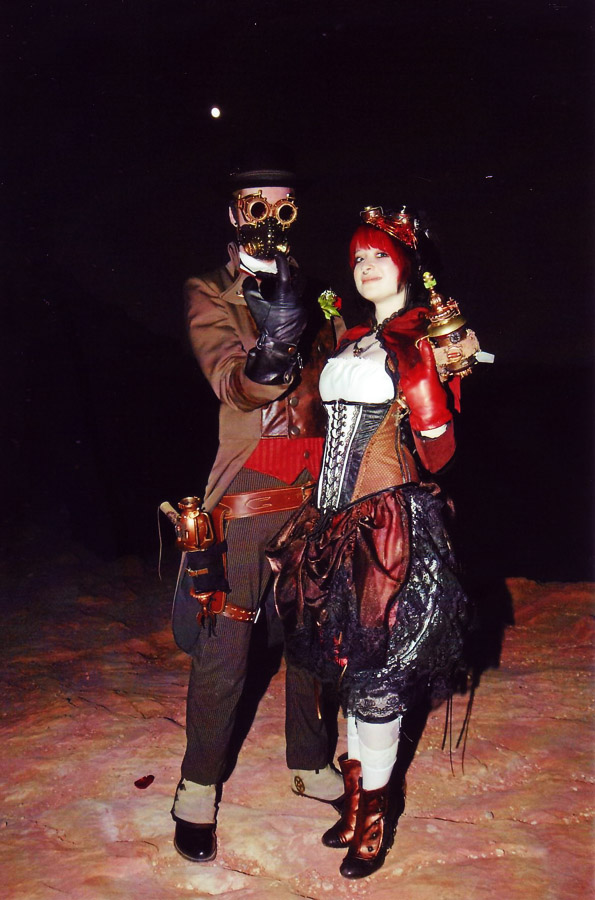 Steampunk Raygun Couple