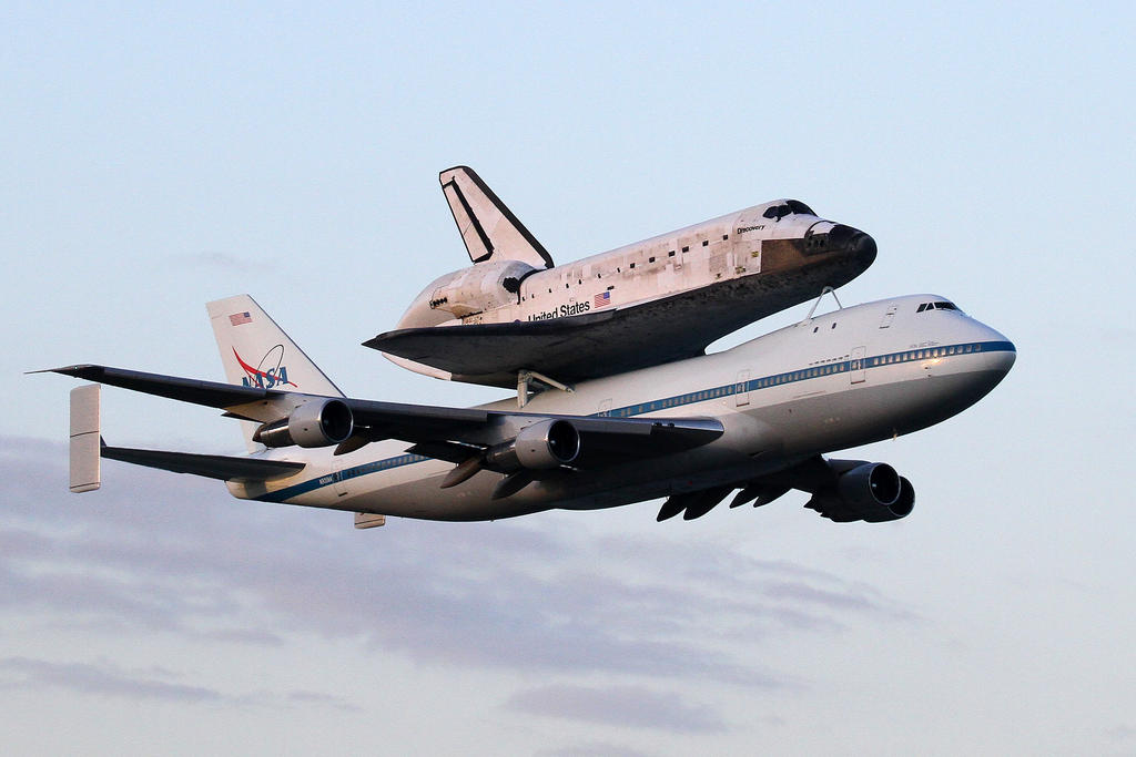 Discovery's Final Fly-over