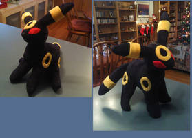 Umbreon Plushie