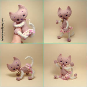 Needle felted Cat Miniature