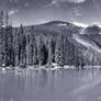 Emerald lake 5pic panorama BW