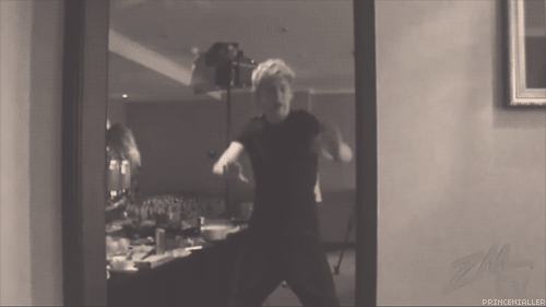 Macarena Dance Gif 5 Macarena Dance Gif 5
