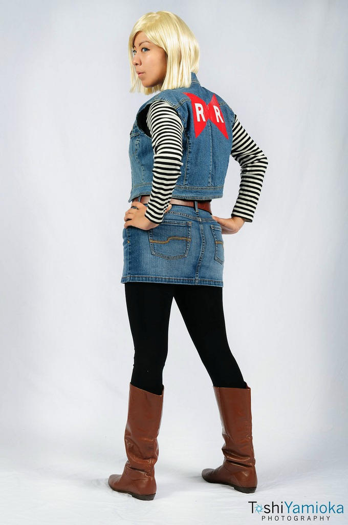 Android 18 cosplay full view by NaomiMoonZ on DeviantArt