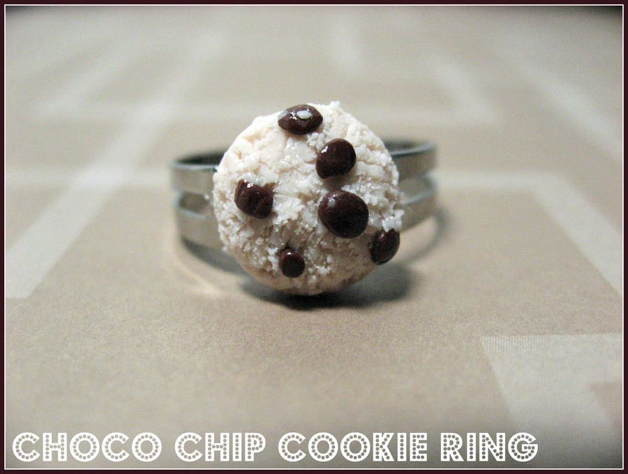Chocolate Cookie Ring