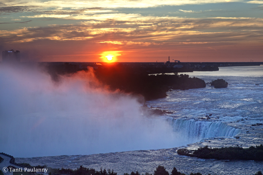 Niagara falls