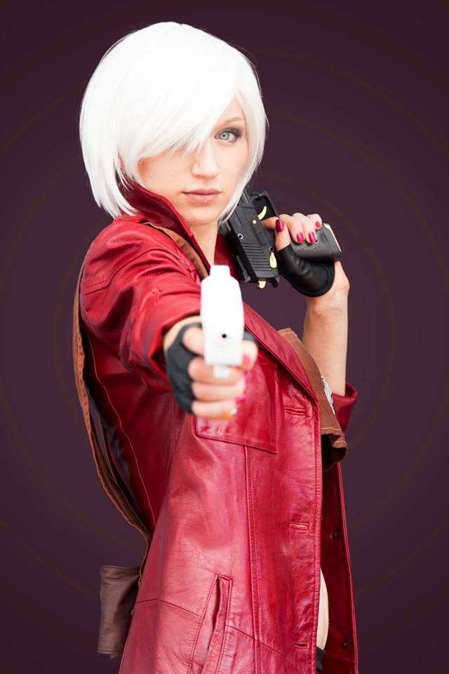 Dante (Devil May Cry 3) Female Cosplay by Likoaria on DeviantArt