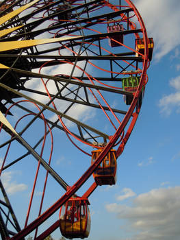 The Circular Elevator