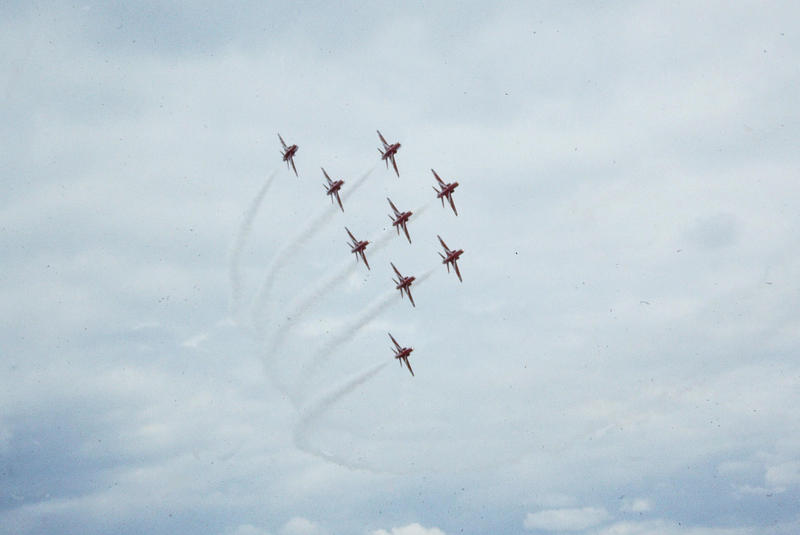 Red Arrows Diamond