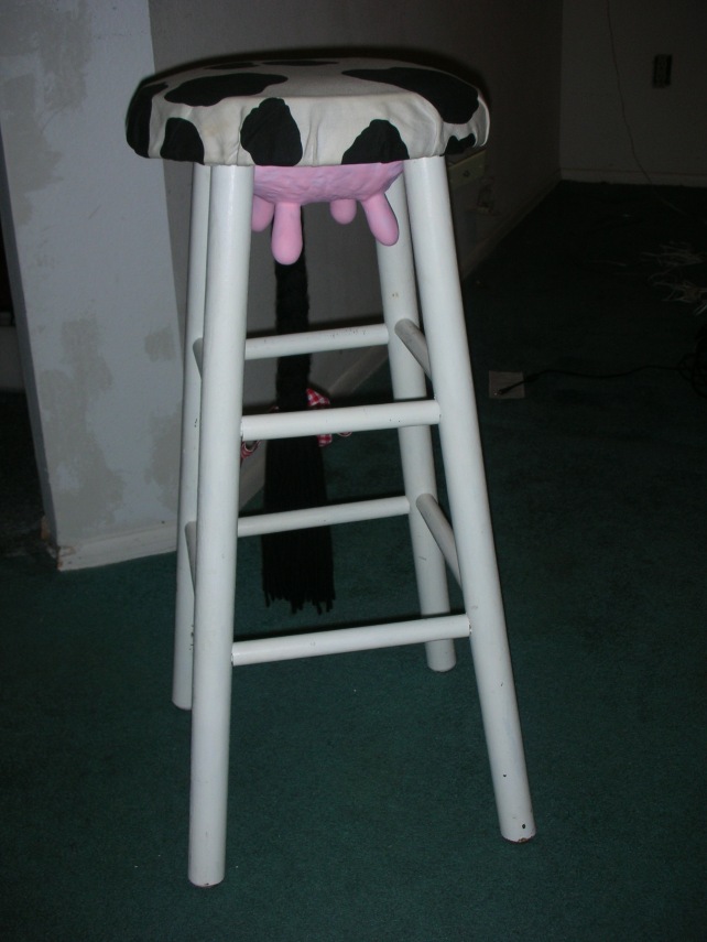 Moo Stool