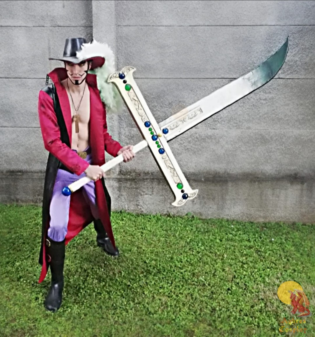 Dracule Mihawk's Yoru Greatsword #OnePiece 