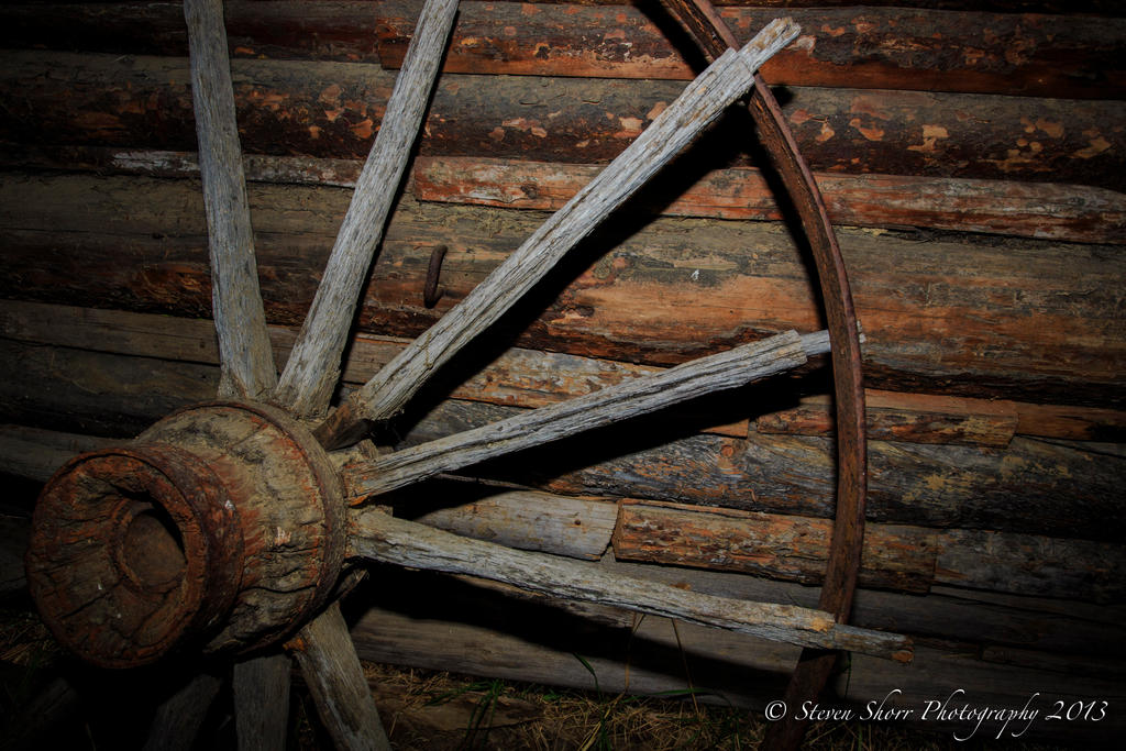 Garnet Ghost Town Wagon Wheel