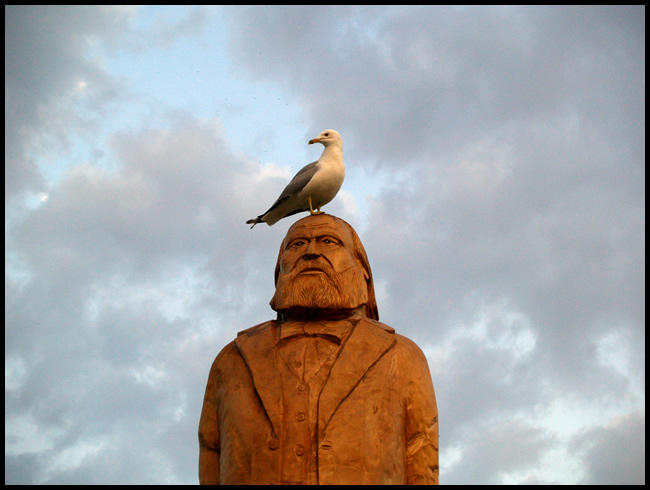 The Statue by thetoad01 on DeviantArt