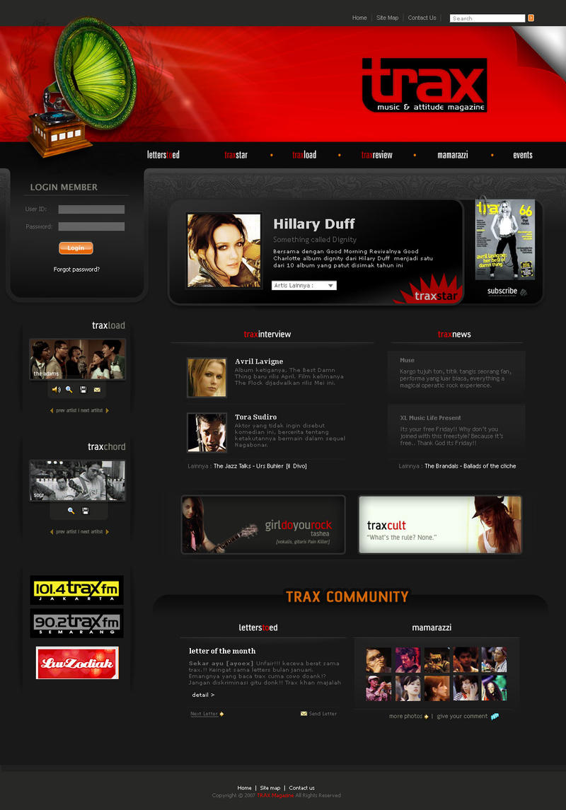 trax magazine website mockup