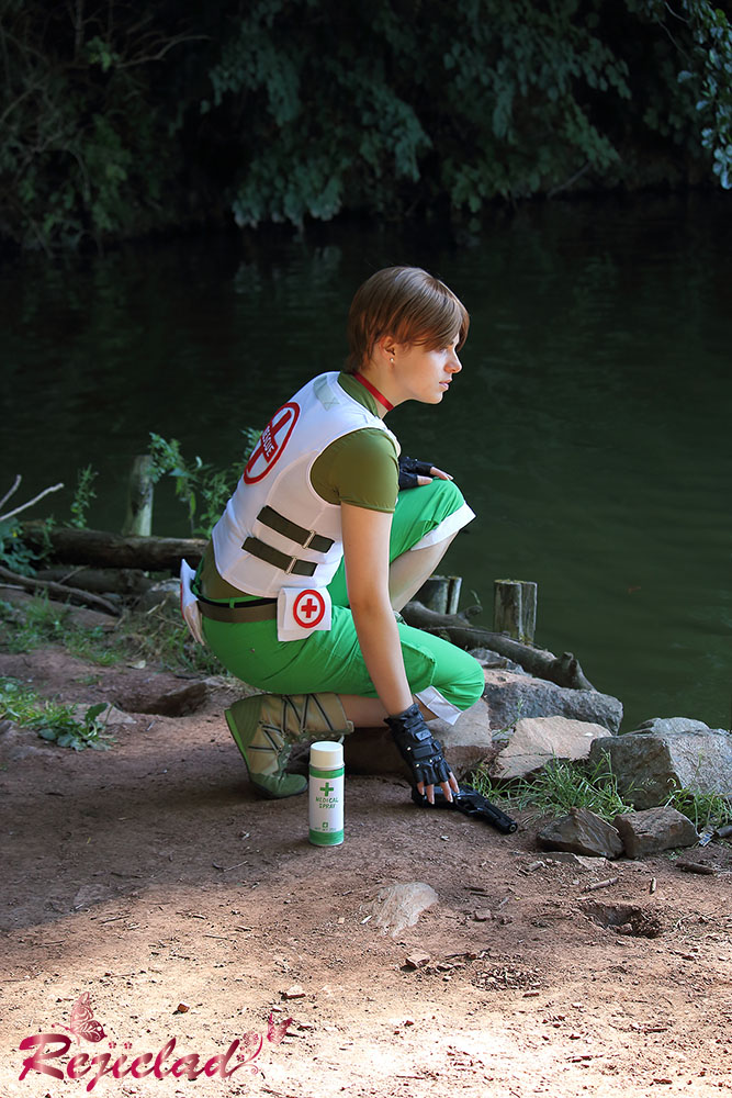 Rebecca Chambers Biohazard cosplay V