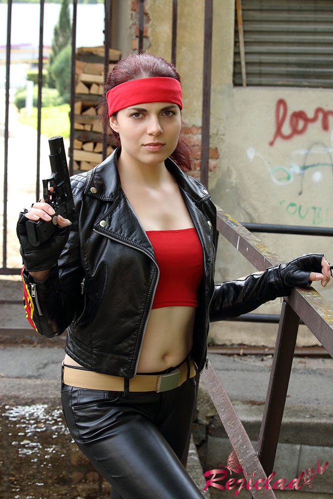 Claire Redfield RE2 Alternate biker cosplay I