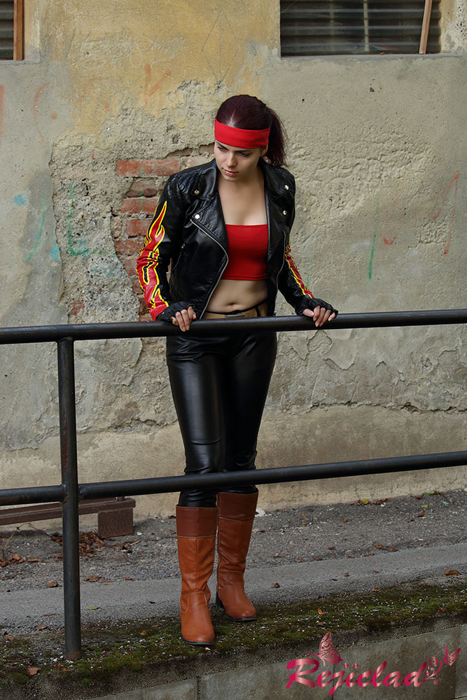 Claire Redfield RE2 Alternate biker cosplay IV