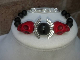 Red Skull with Wings and Onyx Bead Braclet