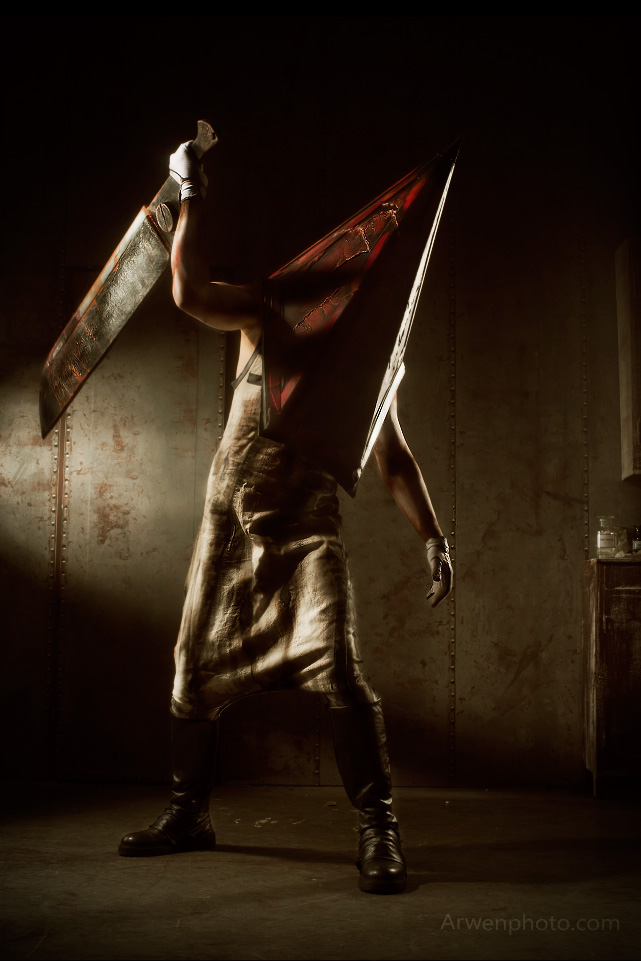 Silent Hill 2 Pyramid Head Red Pyramid Thing Apron Cosplay Costume