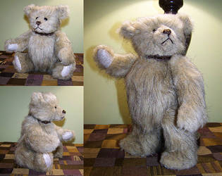 1907 Teddy Bear by Viergacht