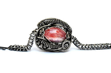 Chainmaille bracelet with rhodochrosite stone