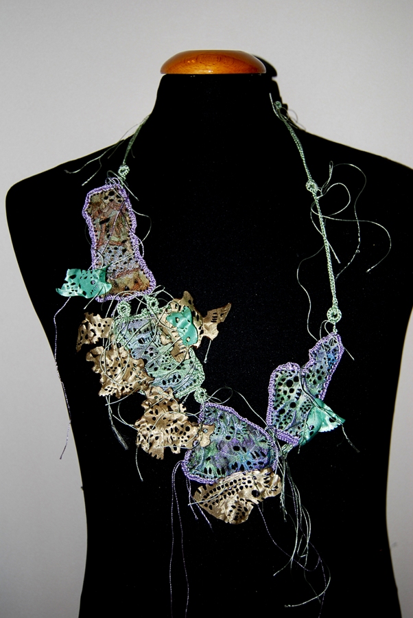 Statement Necklace - Leaves