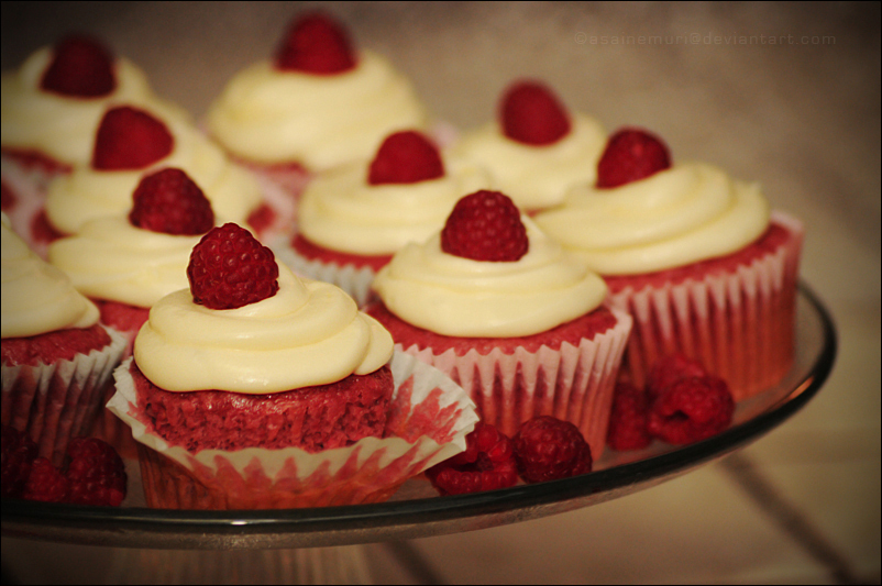 Raspberry Cupcakes