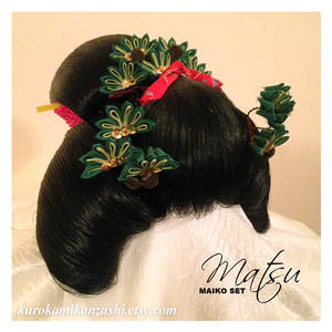 Matsu Maiko Kanzashi Set - SOLD