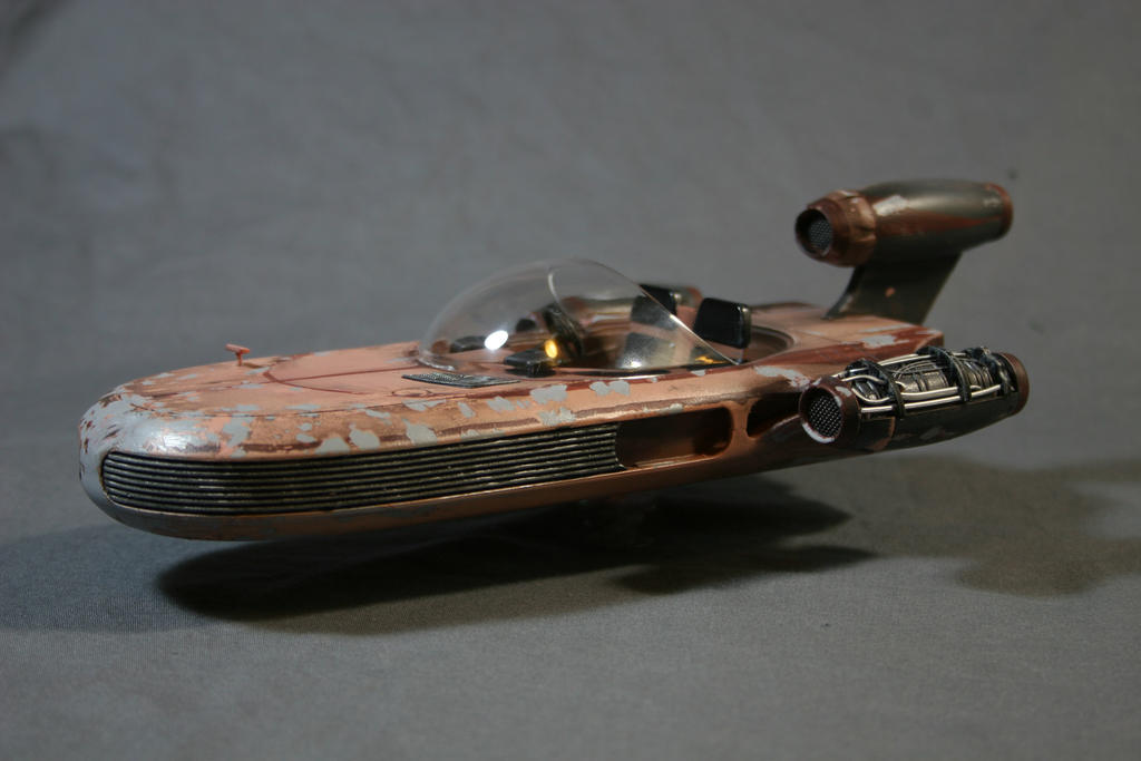 Luke Skywalker's X-34 Landspeeder