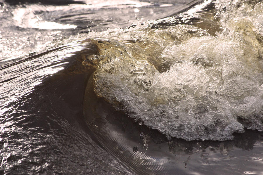 Splashy splash by KiuksLenna on DeviantArt