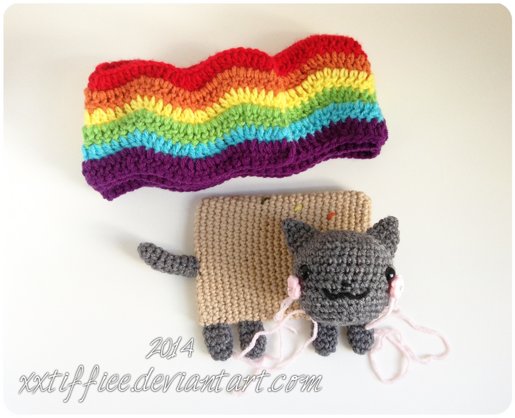 Nyan Cat Scarf WIP